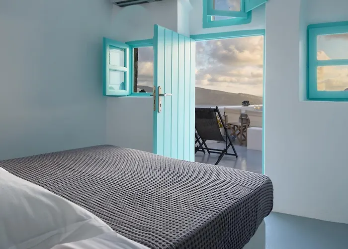 Cave Agapi Oia Apartment