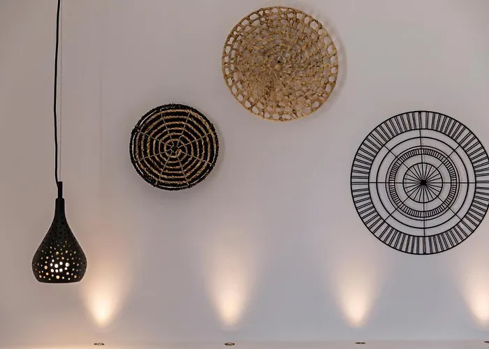 Boutique 3 Elements By Stylish Stays Oia 