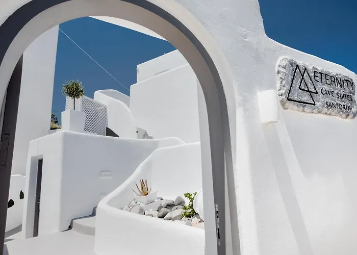 Eternity Suites Santorini Fira 