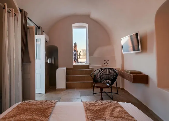 Hotel La Maltese Caldera Concept Imerovigli  a 5 stelle
