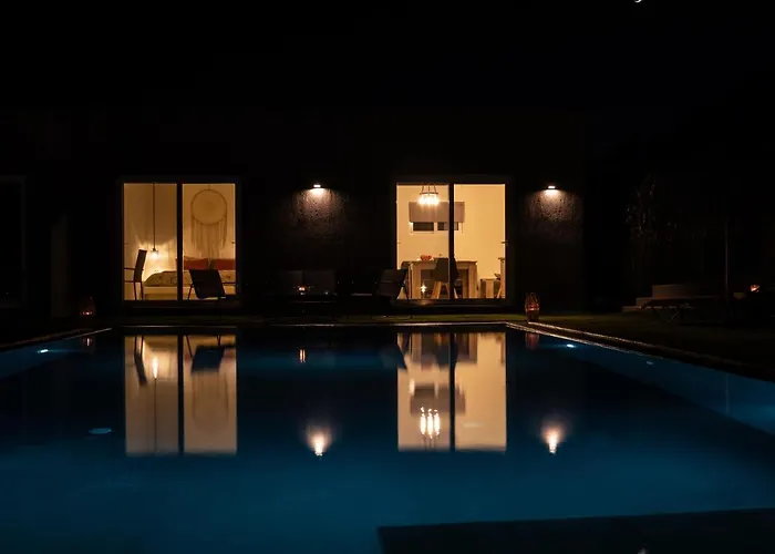 Haustierfreundliches Sagma Villas With Pool Perissa 
