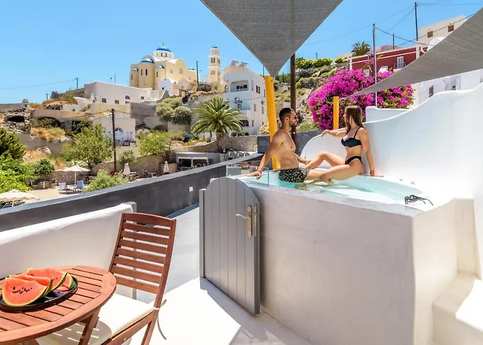 Anila Suites Φηρά