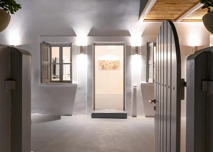 Cape Suite Oia