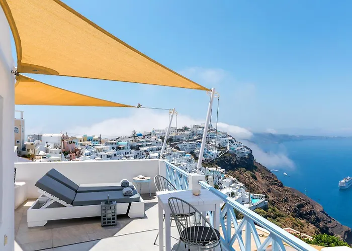 Firostefani hotels near Thera Volcano