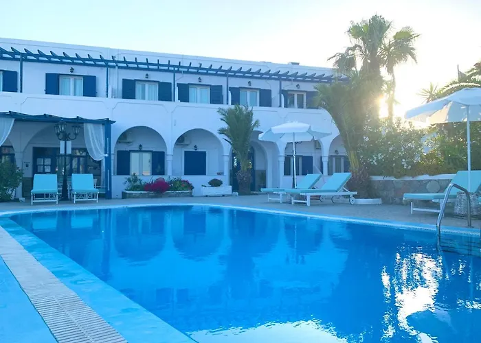 Fira (Santorini) Guest Houses