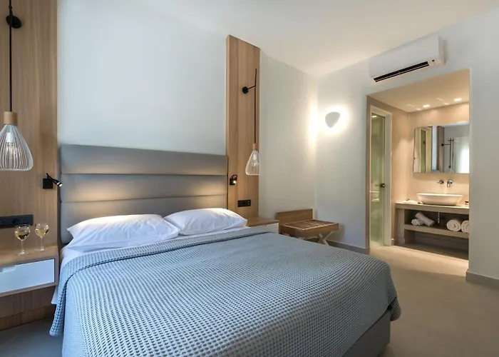 Strogili Hotel - Adults Only Kamári