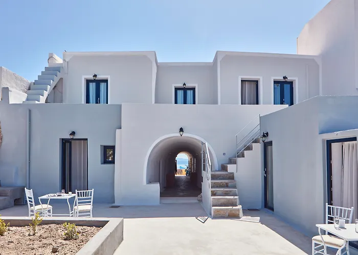 La Maltese Oia Luxury Suites