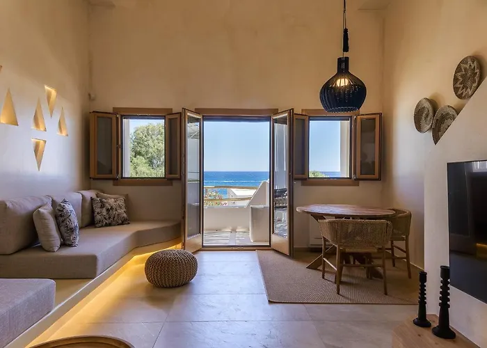 Opalia Suites Perissa 