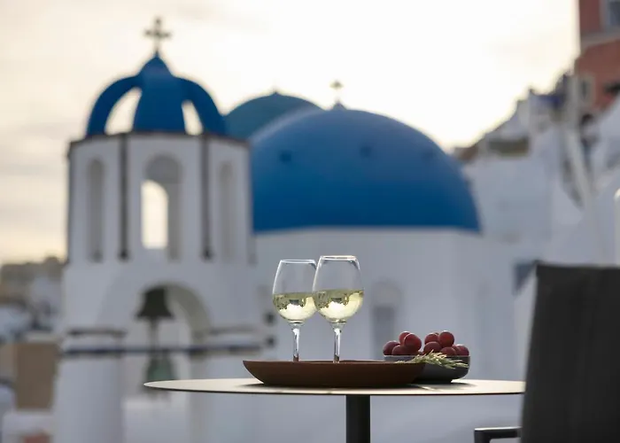 Bluedome Cavehouses By Otium Villas Oia 