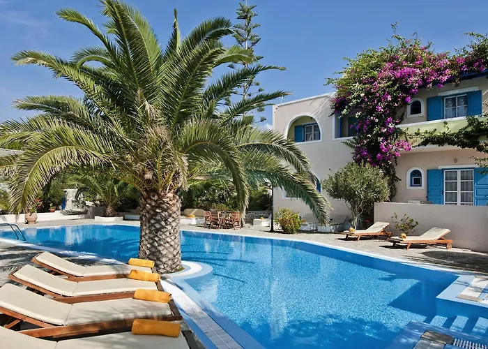 Akrotiri (Santorini) Dog Friendly Lodging and Hotels
