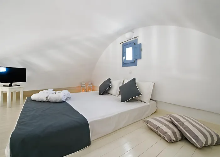 Apanemo Hotel & Suites Akrotiri 