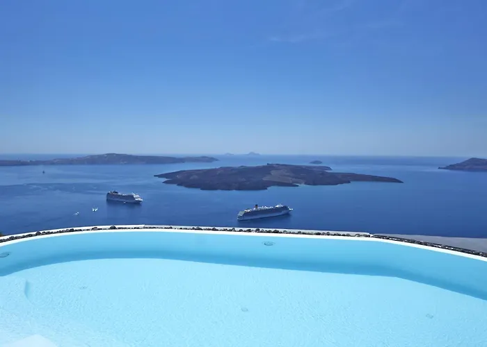 Firostefani hotels near Three Bells of Fira