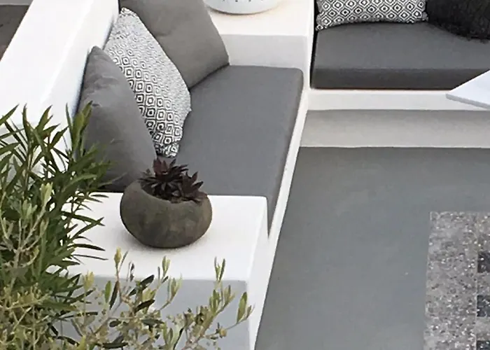 Boutique Amelot Art Suites Fira 