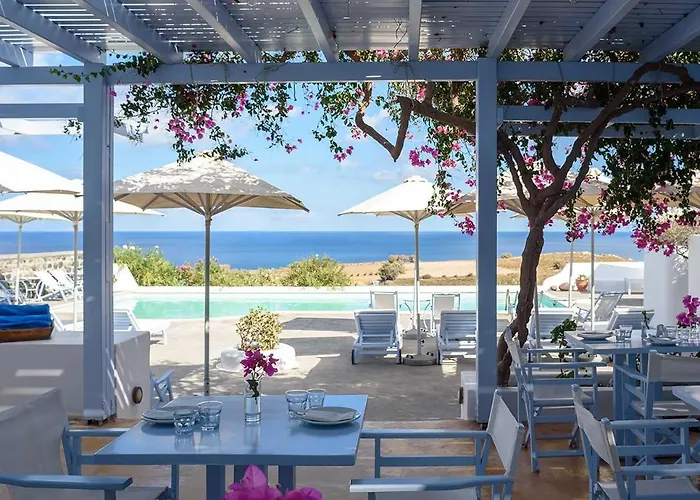 Hôtels à côté de Rocher de Skaros