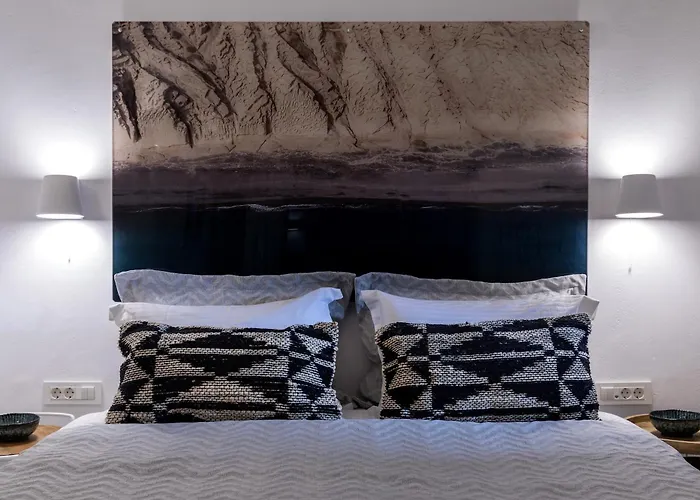 Privates 3 Caves By Caldera Houses Ia