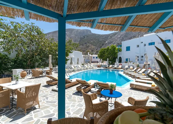 Hotel sulla spiaggia a Kamári