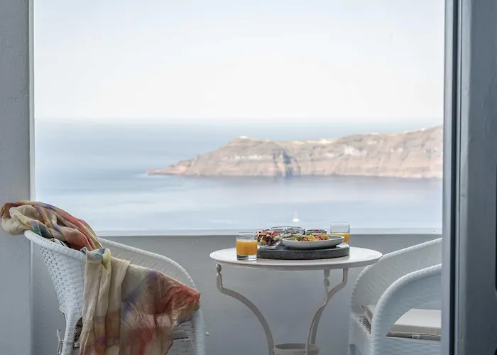 La Roka, Cliffside Memories Bed and Breakfast Ημεροβίγλι