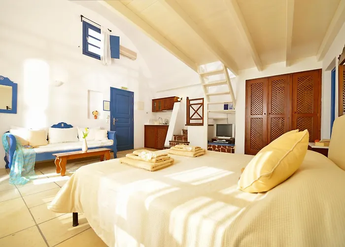 Hôtels Avec Piscine à Kamári