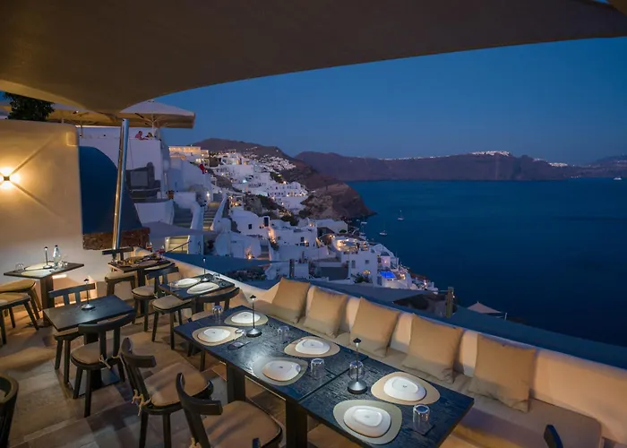 Secret Legend Suites (Adults Only) Oia  5 star