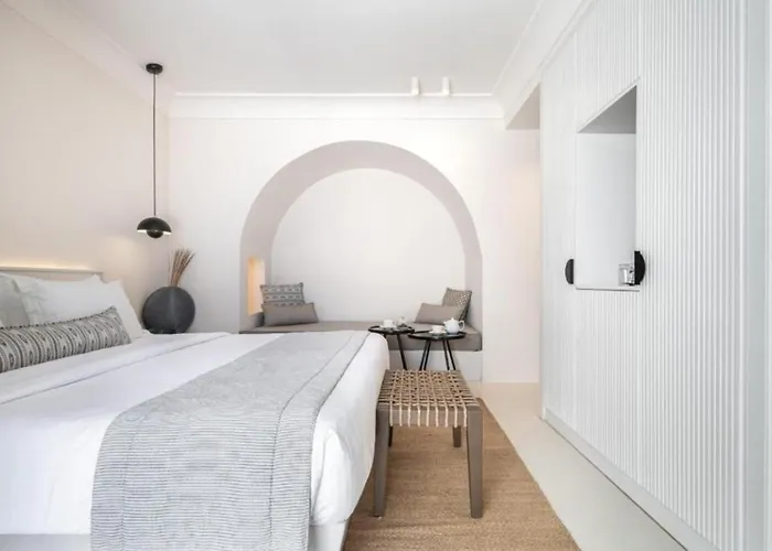 Akra Suites & Spa Imerovigli 