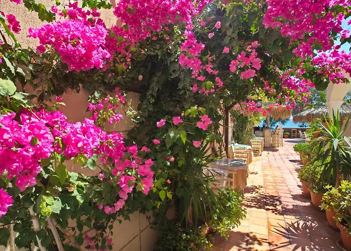 The Boathouse Hotel Kamari 