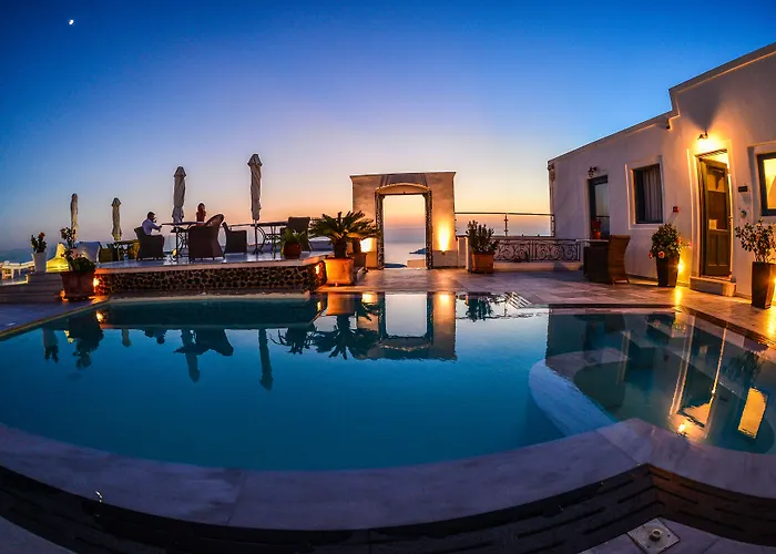 Hoteles en el Centro de Fira (Santorini)
