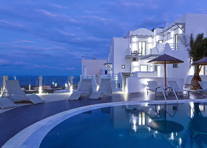 Callia Retreat Suites - Adults Only Fira 