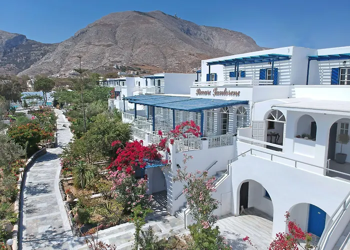 Rivari Santorini Hotel Kamári