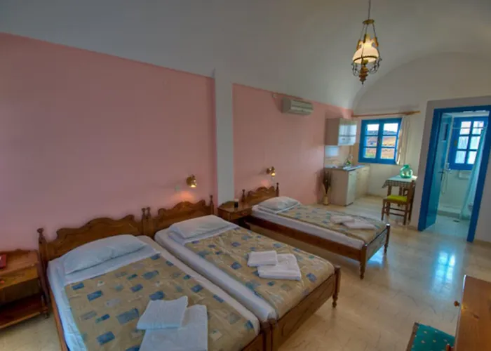 Artemis Village Karterados 