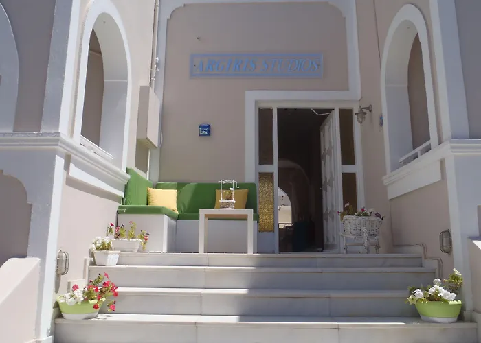 Argiris Studios Kamári