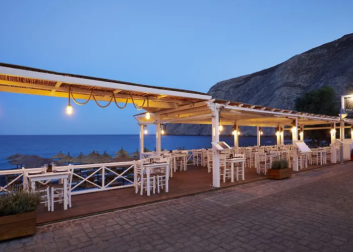 Hotel a 3 stelle a Kamári