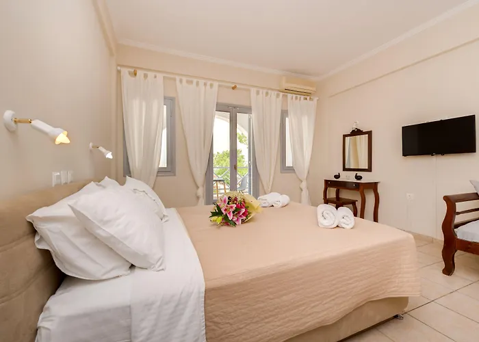 Casa Iphigenia Aparthotel Kamari 