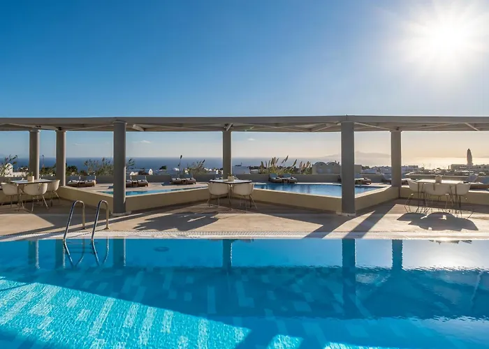 The Majestic Hotel Fira  5 star