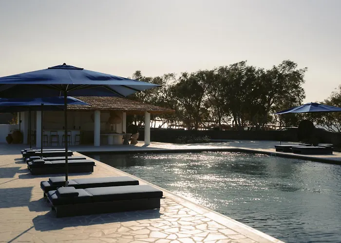 Black Rose Beach Suites Perissa 