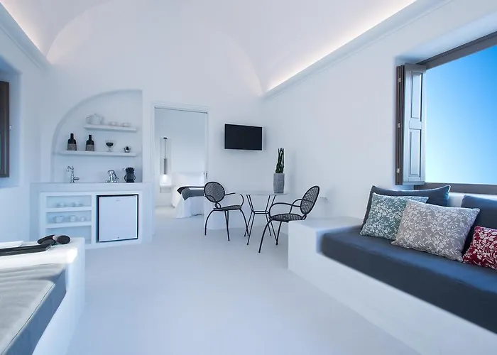 Azar Luxury Villas & Suites Imerovigli 