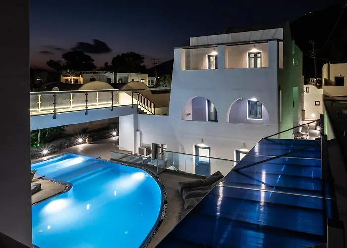 Aparthotel Tristhenia Perissa  admite animales