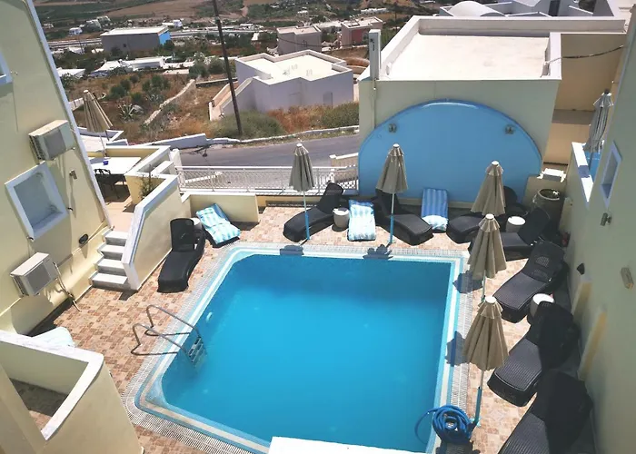 Aparthotel Sky Of Thira Fira 