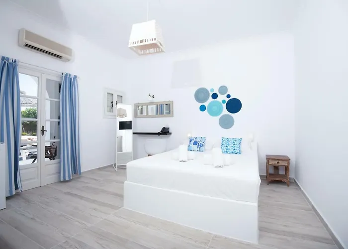 Hôtels à Perivolos (Santorini)