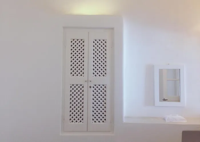 Altana Cliffside Villas Imerovigli 